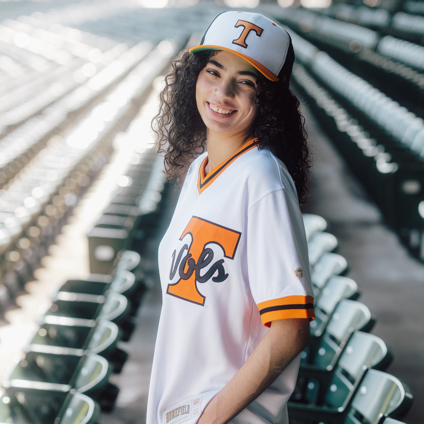 Tennessee Volunteers 1970s-Inspired Baseball Pullover